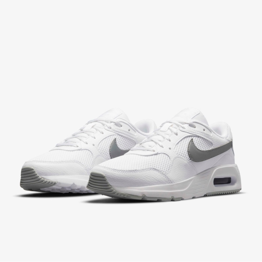 Nike Women's Air Max White and Gray Sneakers 8.5